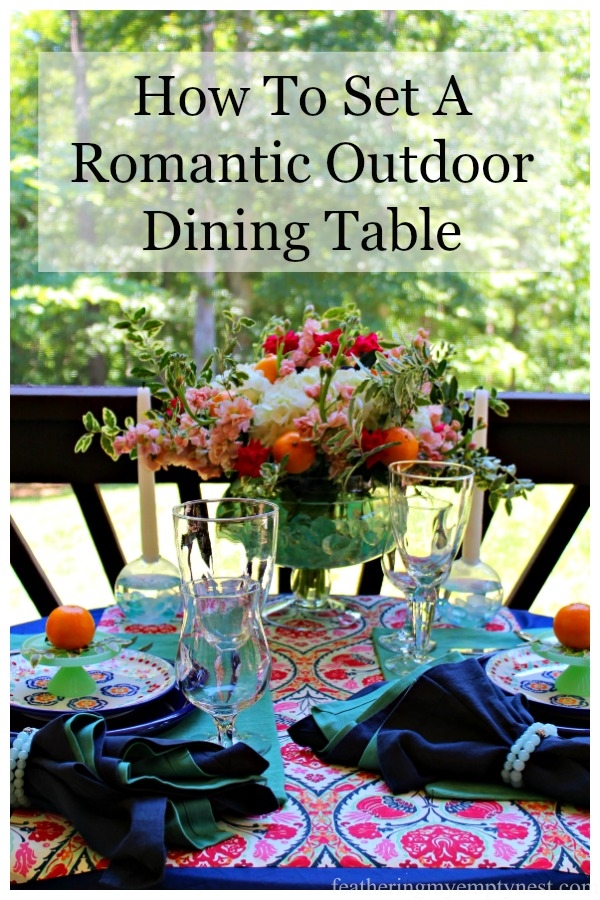 An Impromptu Outdoor Dining Table, #Outdoordining, #Summertablescape, #Romanitictable, #Outdoordiningtable